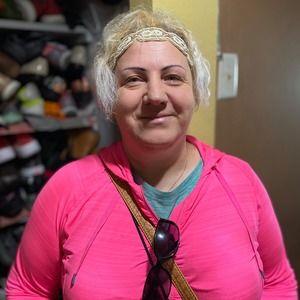 Meet your Posher, Sera